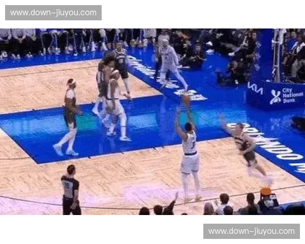 魔术贝恩反超三分 34.6秒命中展现冷血杀手本色